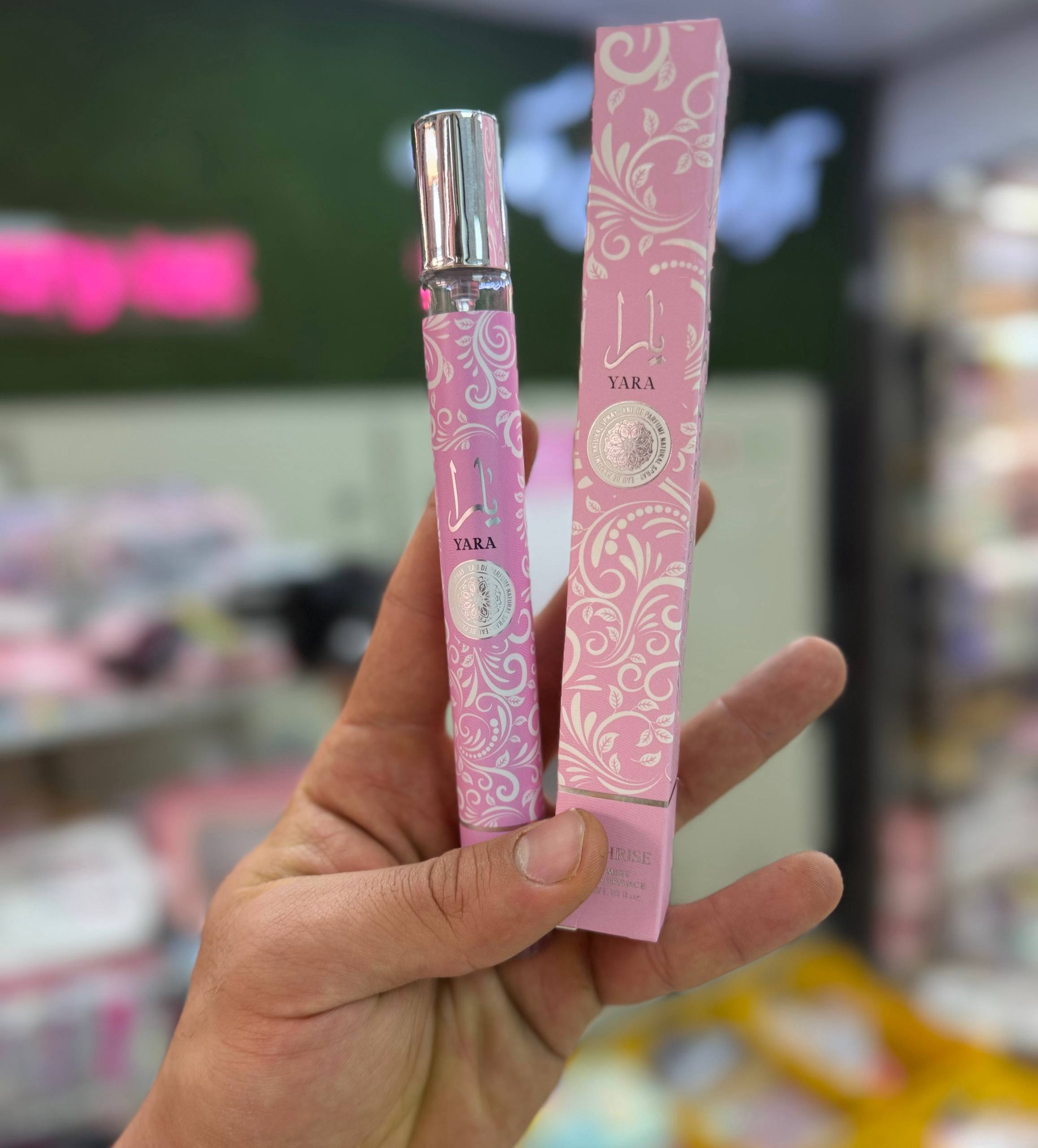 عطر قلمی یارا🪞🩷